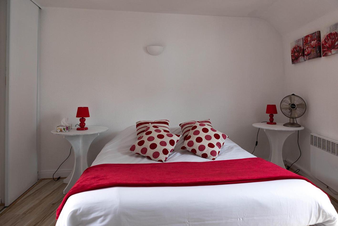 Hôtel L'albatros Le Pouliguen Esterno foto