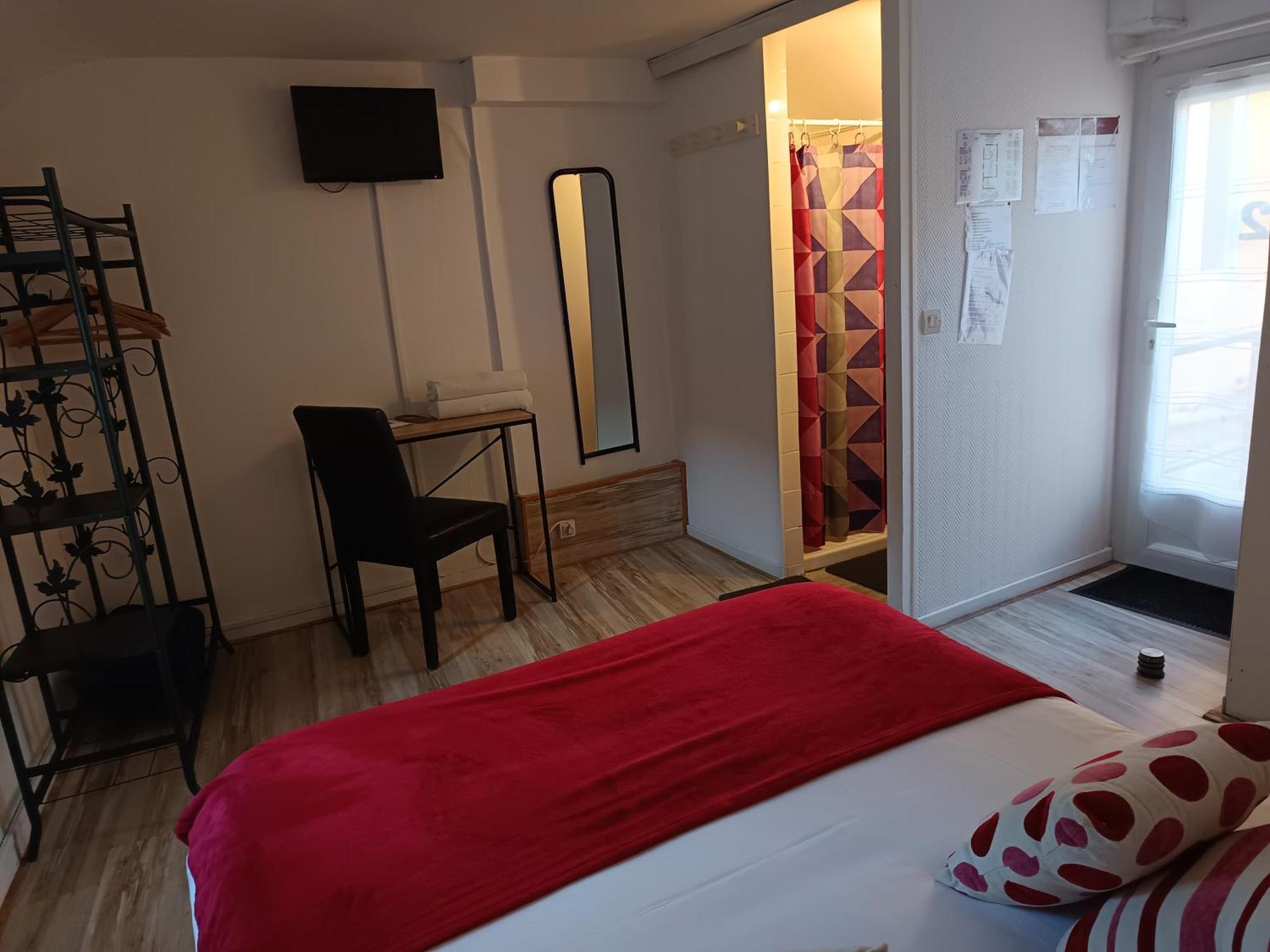 Hôtel L'albatros Le Pouliguen Esterno foto