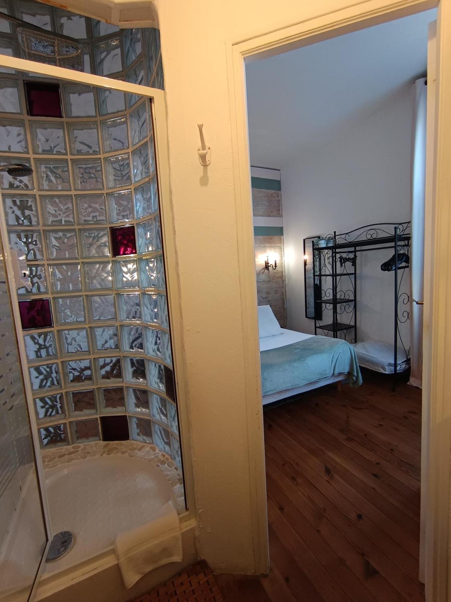 Hôtel L'albatros Le Pouliguen Esterno foto
